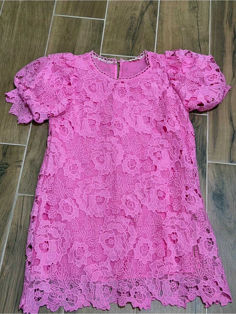 Umgee Hot Pink Lace Puff Sleeve Blouse